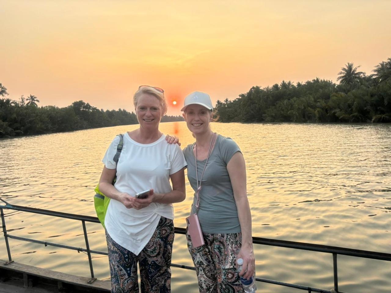 Homestay Bentre Coco Lodge Ben Tre Exteriör bild
