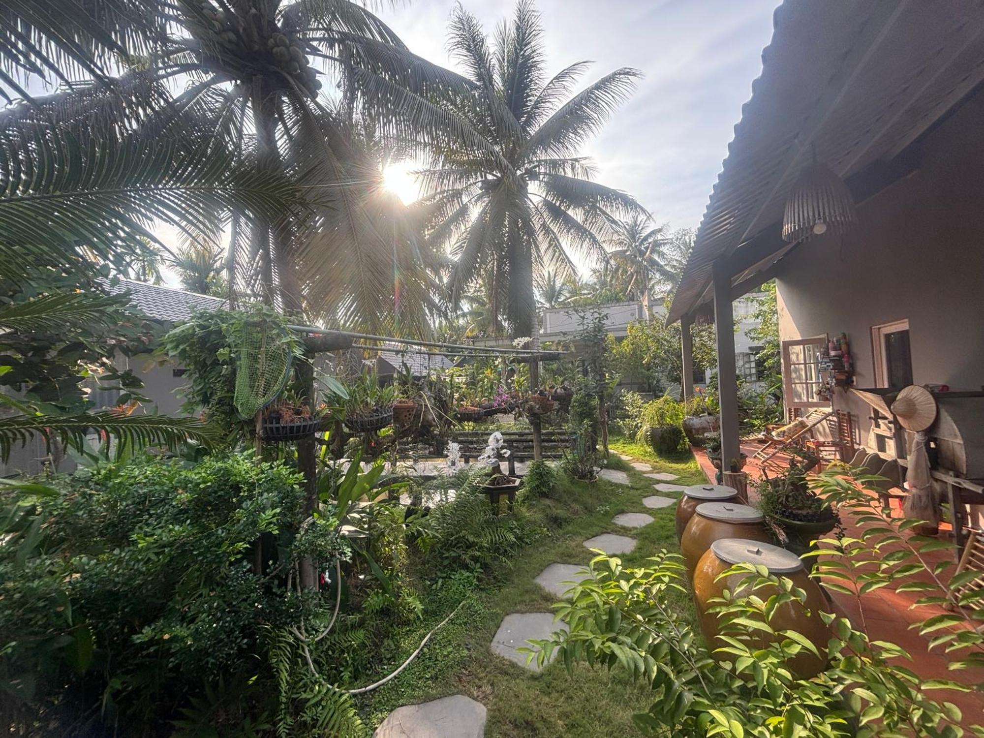 Homestay Bentre Coco Lodge Ben Tre Exteriör bild